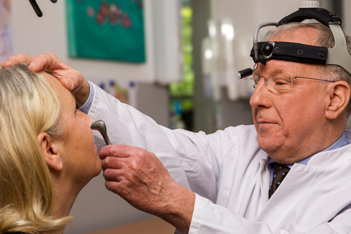 Oberarmstraffungen in Köln - bei Dr. Demir in der T-Klinik